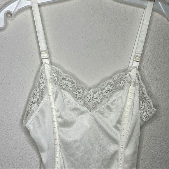 Vintage Lingerie Bodysuit‎ - Picture 4 of 8